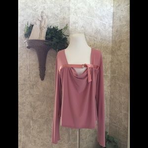NWOT Stylish Feminine Mauve Top, XL, Never Worn